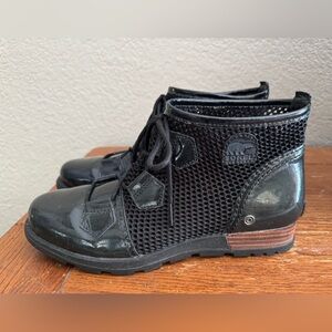 SOREL MAJOR LACE MESH BOOT Blk. Patent Leather W Size 9 Goth Alter Gorpcore